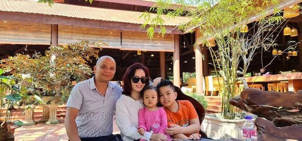 Trác Thuý Miêu bỏ về ngay trước thềm sự kiện; Ngọc Hiền khoe mặt mộc đầy tự tin ảnh 19