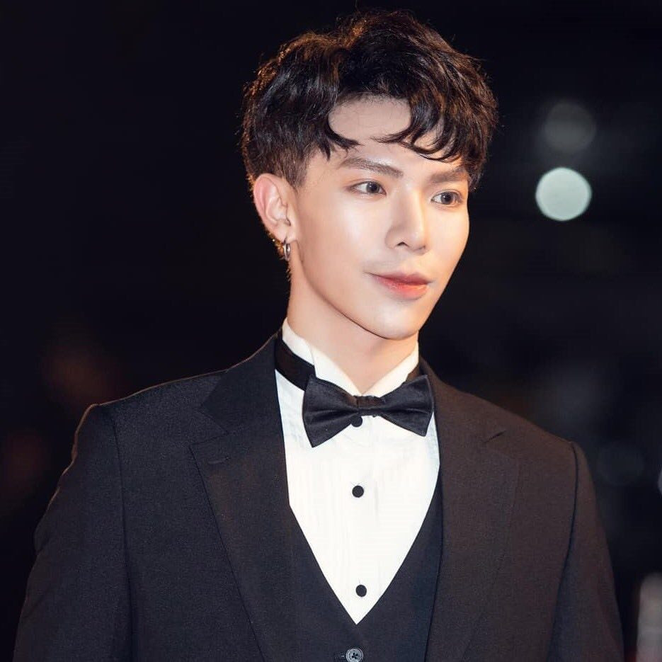 Á hậu Phương Nga tốt nghiệp đại học ảnh 17