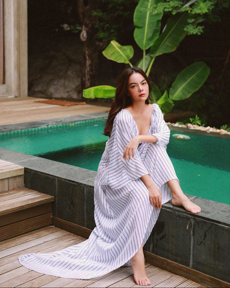 Lâm Vỹ Dạ khoe vai trần gợi cảm; Hậu ly hôn, Phạm Quỳnh Anh ngày càng tăng hạng nhan sắc ảnh 11