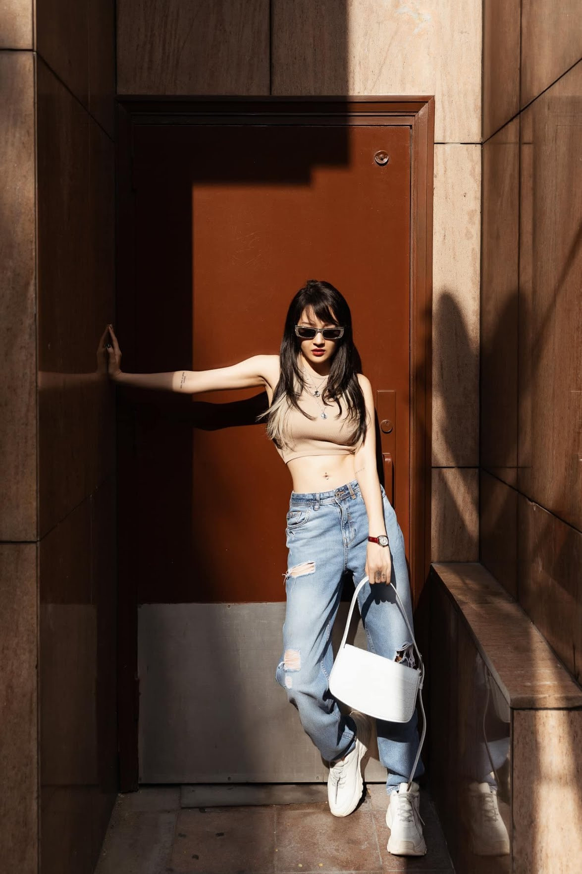 Thuỷ Tiên gửi lời cảm ơn tới những người ủng hộ; Bộ ba HLV Rap Việt đi thư giãn ảnh 1