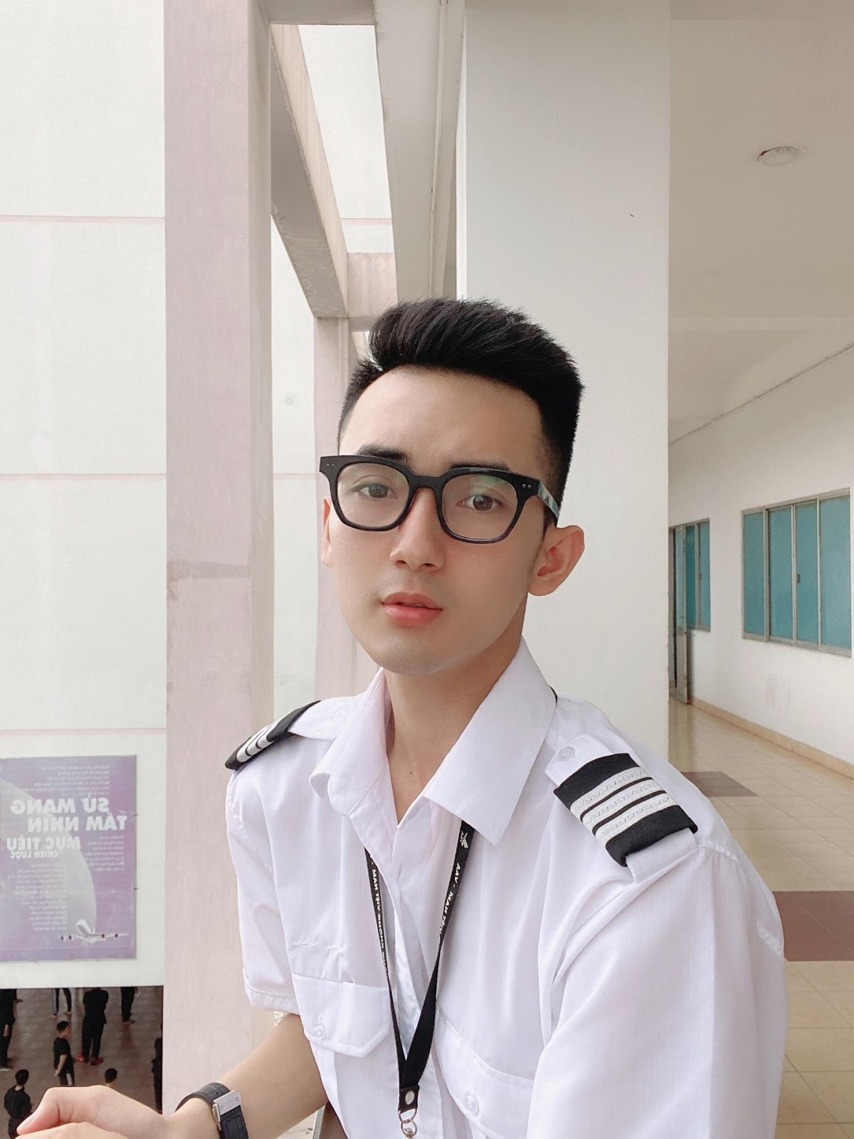 Hot boy Kiên Giang với ước mơ trở thành tiếp viên hàng không ảnh 3