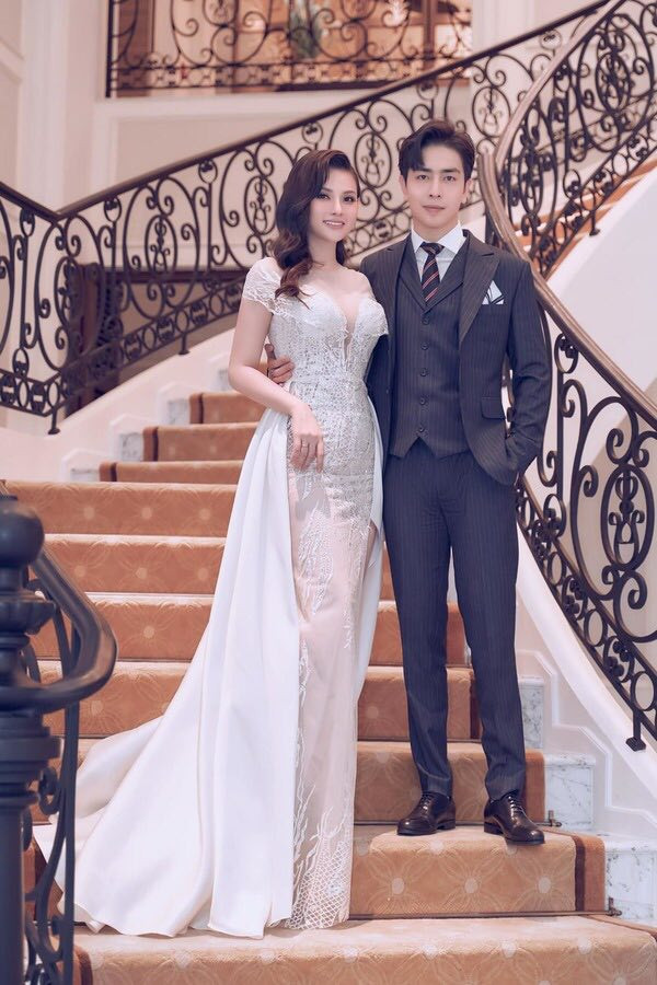 Văn Mai Hương và Thu Thủy lột xác ngoạn mục; Tiến Luật gây quỹ ủng hộ đồng bào miền Trung. ảnh 26