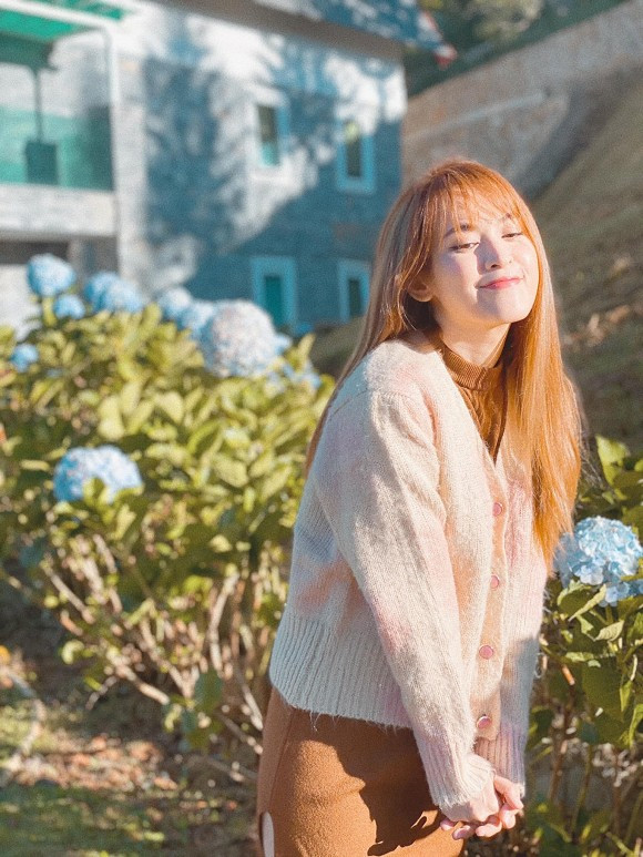 Lâm Vỹ Dạ vui vẻ, lạc quan giữa cơn bão anti-fan ảnh 26