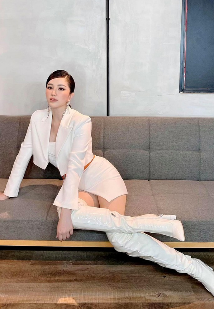 Erik điệu đà với style mới; Bảo Thi tự nhận chiều cao có hạn ảnh 19