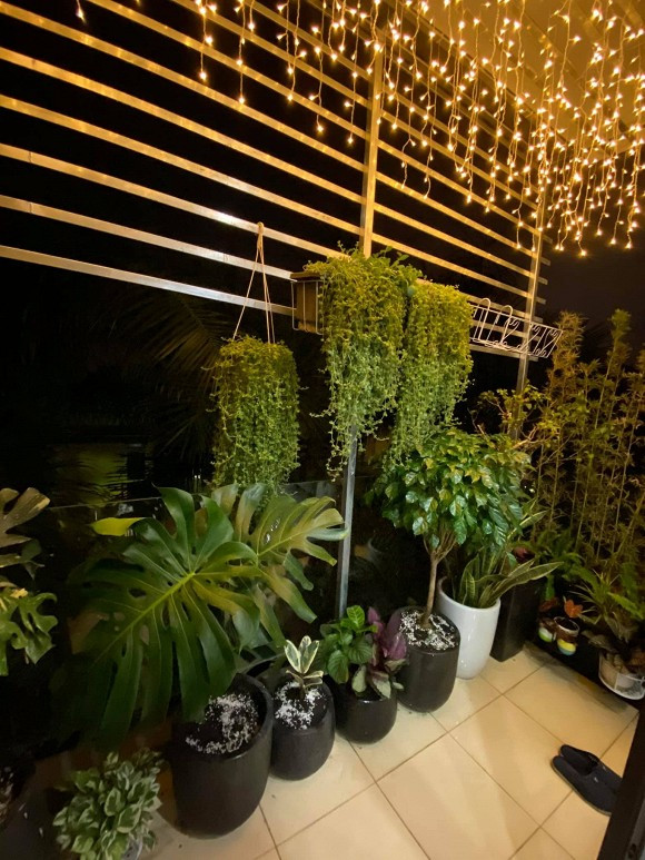 Hiền Hồ vào vai cô y tá trong cảnh quay lãng mạn; Con trai Hồ Ngọc Hà bế em cực khéo ảnh 22