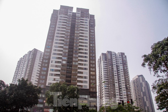 Cận cảnh tuyến đường 2km cao ốc bủa vây bị thanh tra về quy hoạch ảnh 10