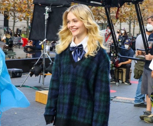 "Gossip Girl" phiên bản mới liệu có vượt qua được cái bóng quá lớn của "tiền bối"? ảnh 5