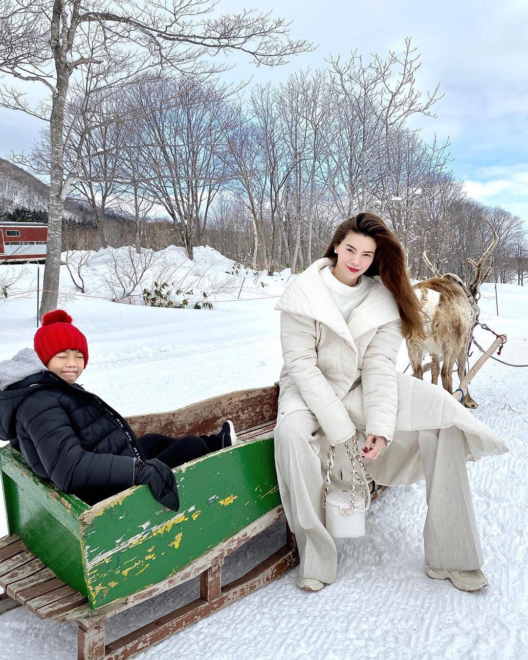 Dẫn bà xã sang Mỹ du lịch, Cường Đô La còn tặng vợ nhẫn kim cương ‘khủng’ ảnh 5