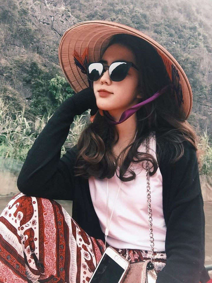 Nữ tiếp viên hàng không nổi tiếng với clip múa đương đại giờ ra sao ảnh 2