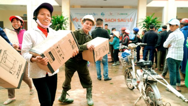 Karofi hồi sinh nước sạch sau lũ: Tặng 500 máy lọc chuyên biệt cho miền Trung ảnh 5