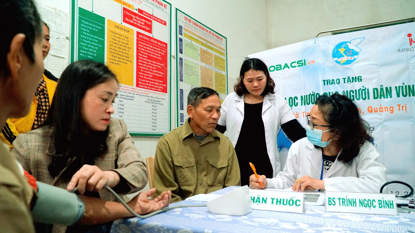 Karofi hồi sinh nước sạch sau lũ: Tặng 500 máy lọc chuyên biệt cho miền Trung ảnh 2