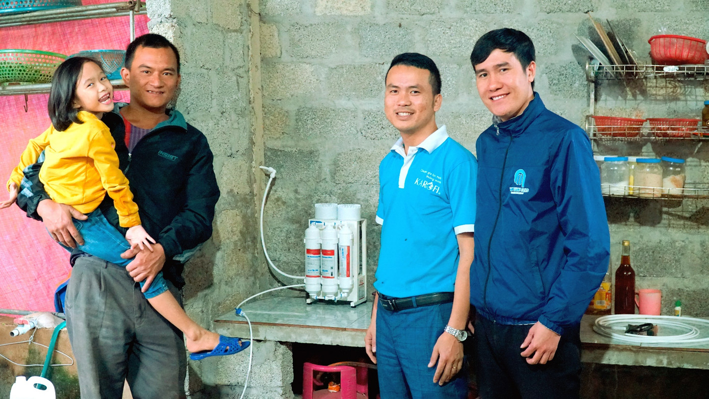 Karofi hồi sinh nước sạch sau lũ: Tặng 500 máy lọc chuyên biệt cho miền Trung ảnh 4