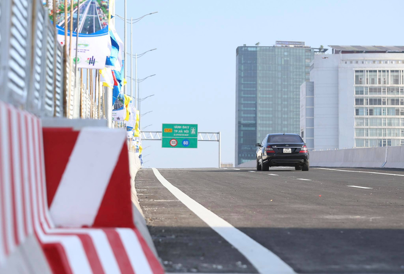 Khánh thành đường trên cao nối Mai Dịch với cầu Thăng Long ảnh 7