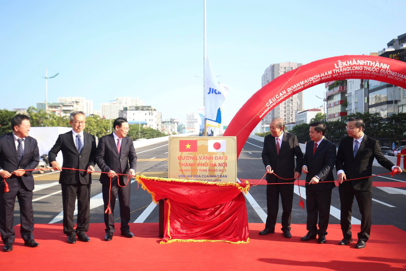 Khánh thành đường trên cao nối Mai Dịch với cầu Thăng Long ảnh 3