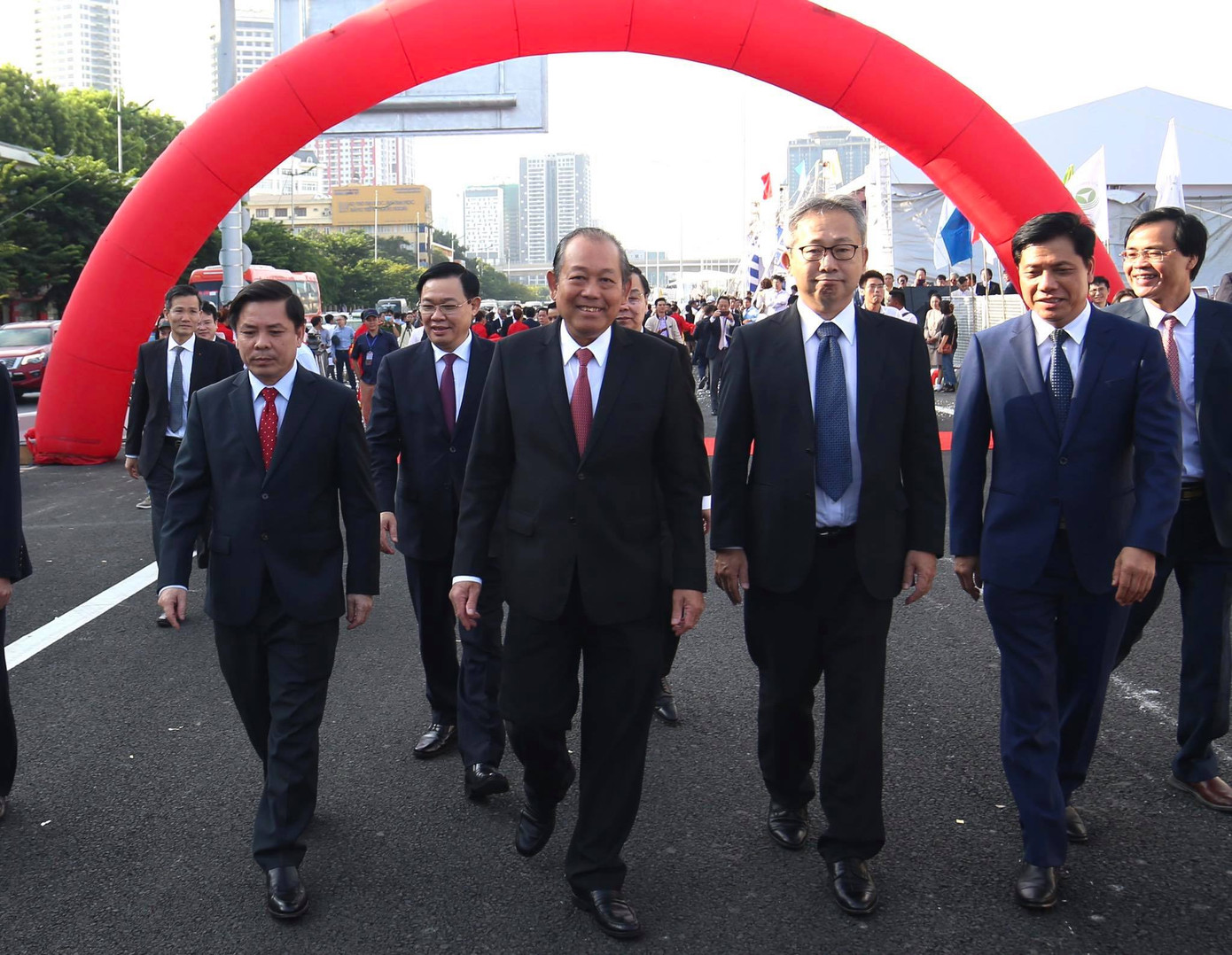 Khánh thành đường trên cao nối Mai Dịch với cầu Thăng Long ảnh 4