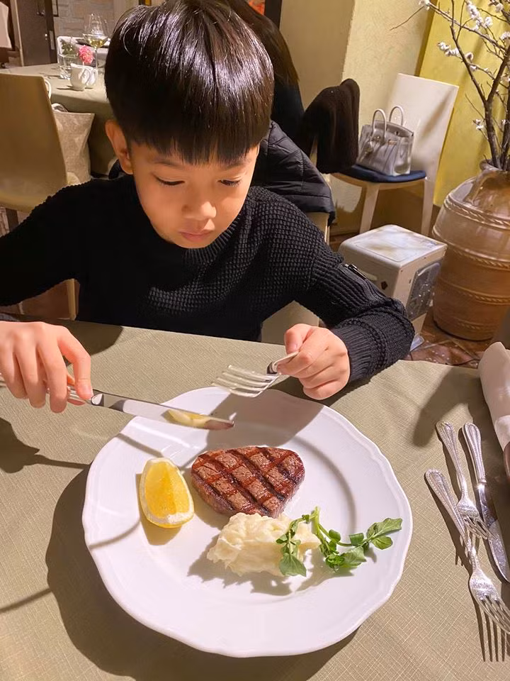 Hồ Ngọc Hà cùng Kim Lý và con trai du xuân Nhật Bản, Subeo gây bất ngờ ảnh 5