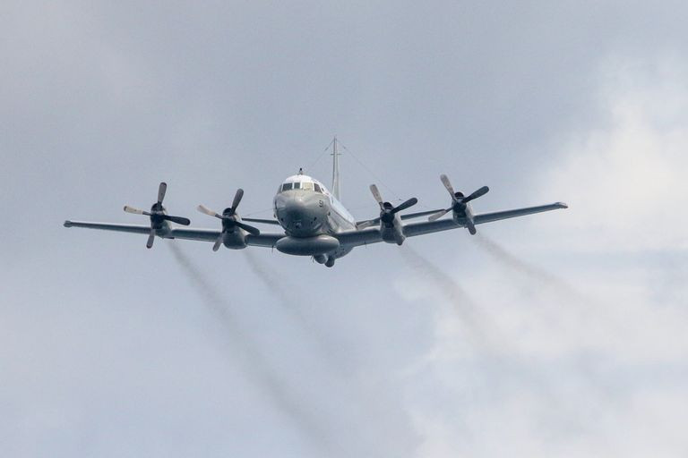 Những loại vũ khí Mỹ, Trung Quốc đang mang ra 'trình diễn' ở Biển Đông ảnh 1