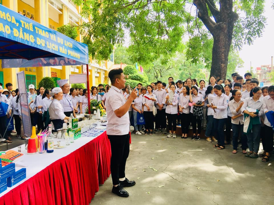 Thư gửi teen 12: Cần gì hơn cả kiến thức trong những ngày cuối cấp? ảnh 5