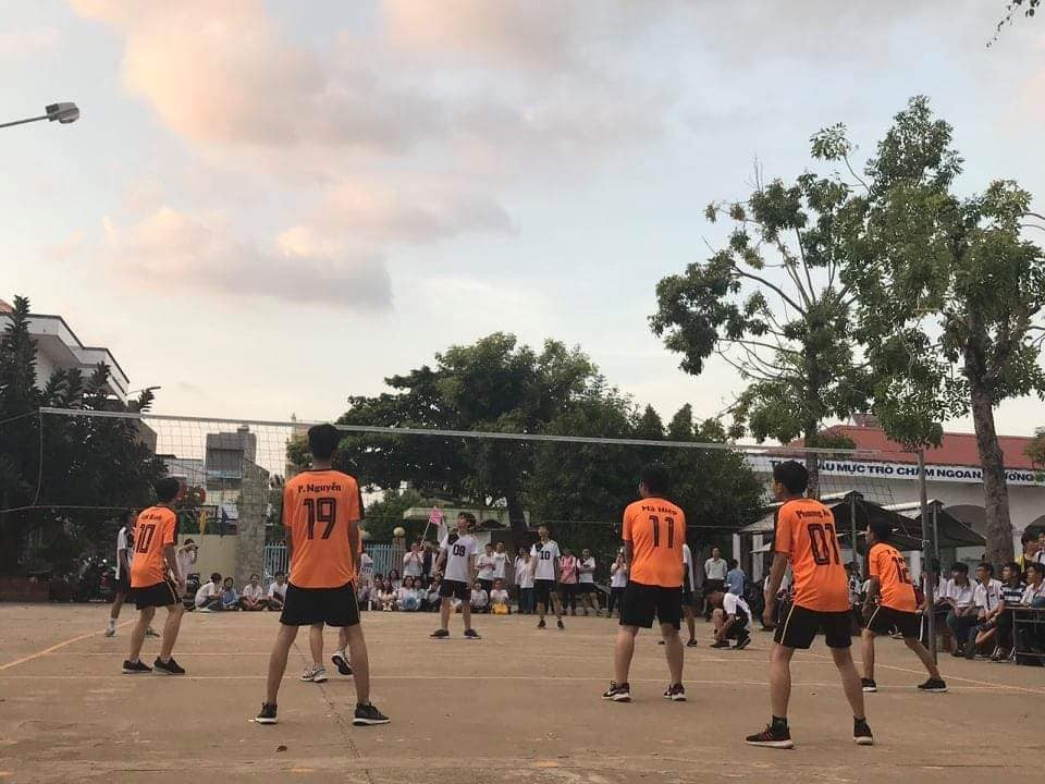 Ngày Nhà giáo Việt Nam 20/11: “Bùng nổ” nhiều ý tưởng tri ân độc đáo, mời bạn tham khảo! ảnh 1