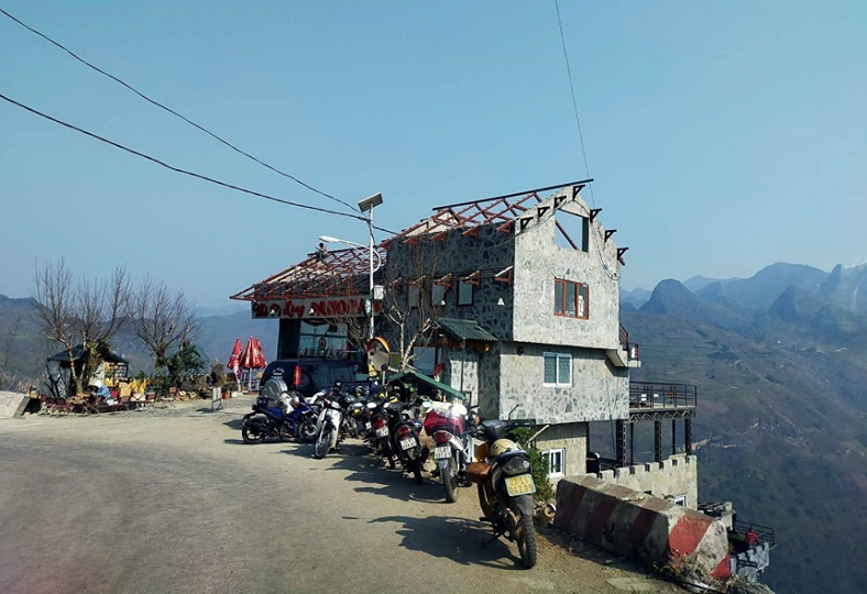 Panorama Mã Pì Lèng bị yêu cầu đóng cửa vì cải tạo sai, chủ đầu tư giải thích ra sao? ảnh 2