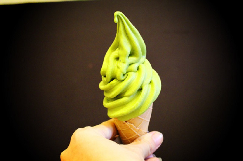 Giải nhiệt với kem mù tạt cay nồng, kem trứng muối trân châu đường đen ngon khó cưỡng ảnh 2