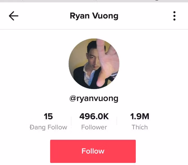 Thầy giáo điển trai mở lớp học tiếng Anh trên TikTok, video nào cũng nhận nghìn tim! ảnh 1