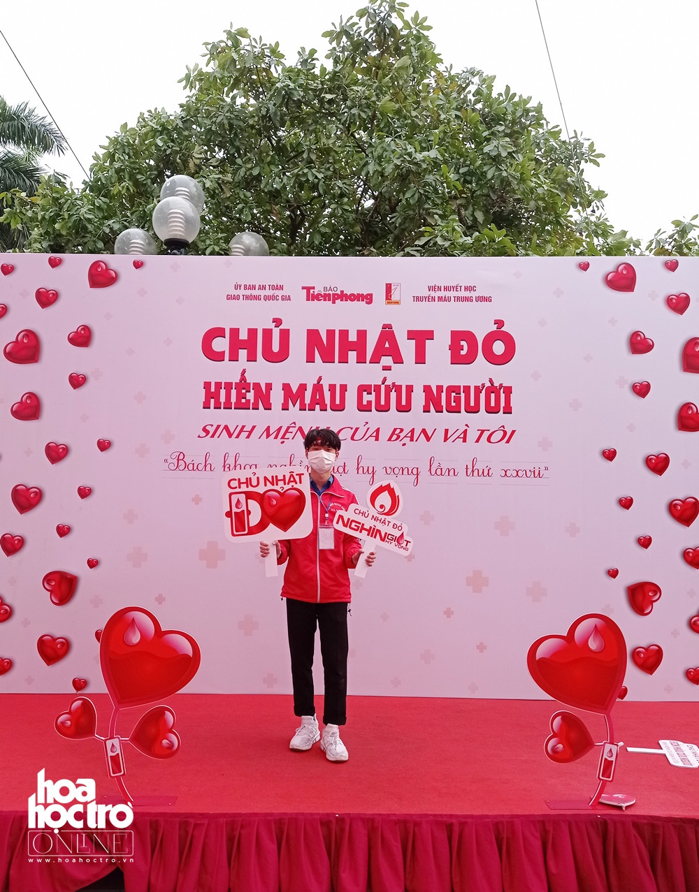 Sinh viên Hà Nội hào hứng tham gia hiến máu trong ngày hội Chủ Nhật Đỏ 2021 ảnh 13