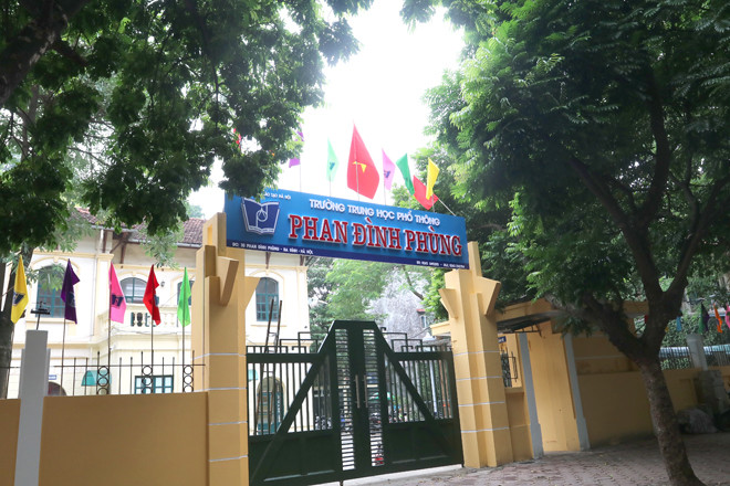 THPT Phan Đình Phùng là trường THPT top đầu của Hà Nội. Khi nào trường THPT Kim Liên, Chu Văn An, Phan Đình Phùng tự chủ tài chính, tăng học phí? ảnh 1