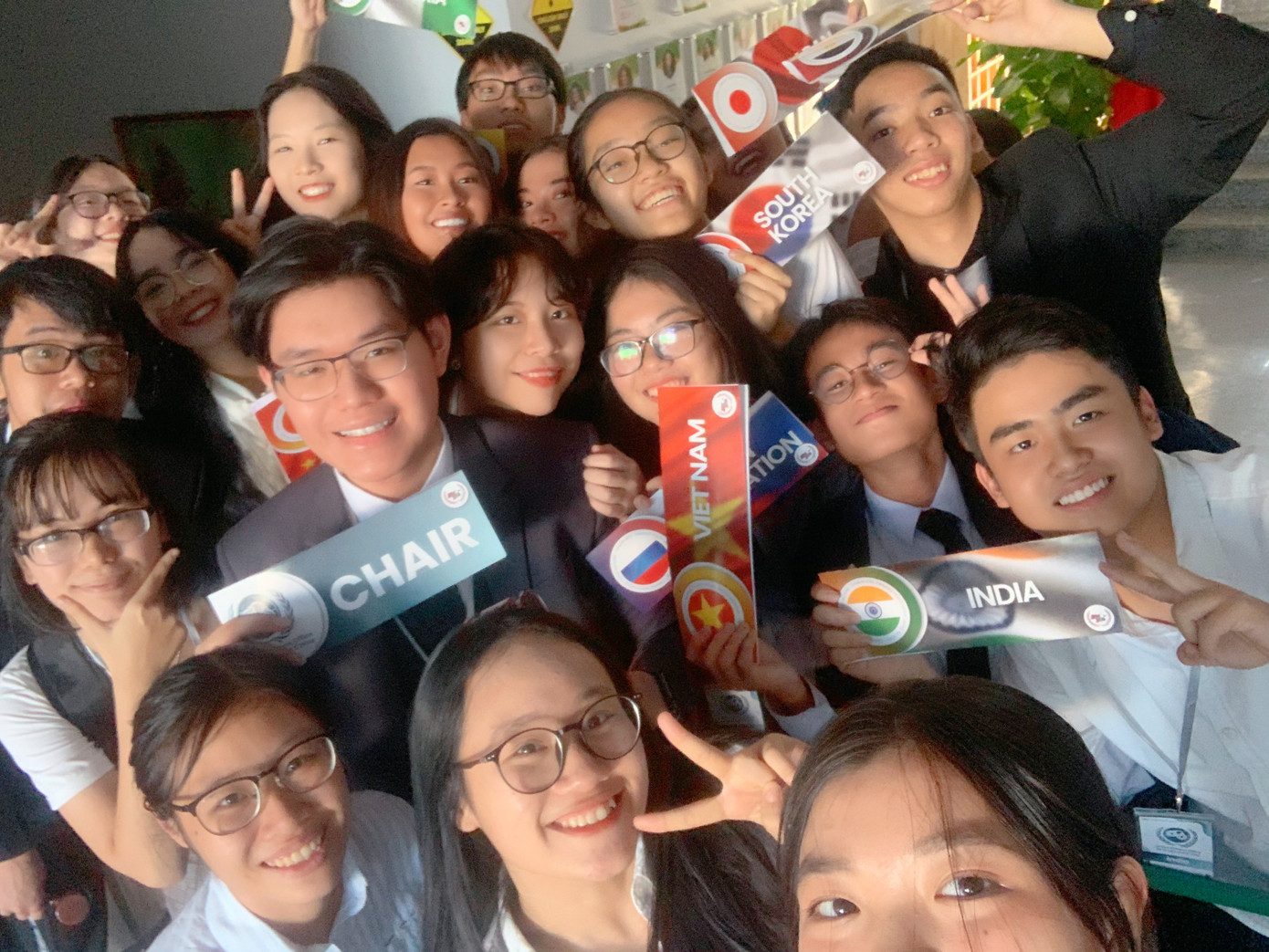 Những hoạt động ngoại khóa chính là cách Hải giao lưu và kết bạn. Chàng trai 2K đỗ 21 trường ĐH: “18 tuổi, tớ là lãnh đạo của một tổ chức quốc tế!“ ảnh 4
