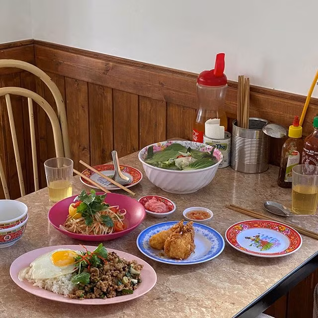 "Quán nhậu" chuẩn style Việt Nam giữa Seoul, được giới trẻ Hàn Quốc rần rần đến check-in ảnh 6