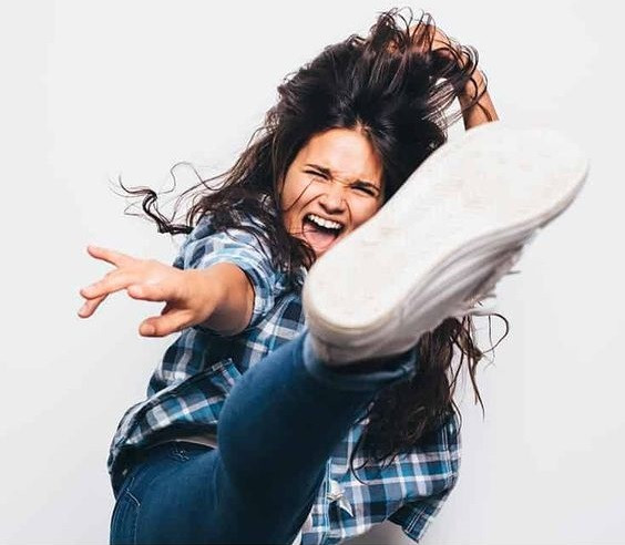  7 thói quen độc hại bạn cần phải “tống khứ” để sống hạnh phúc hơn ảnh 6