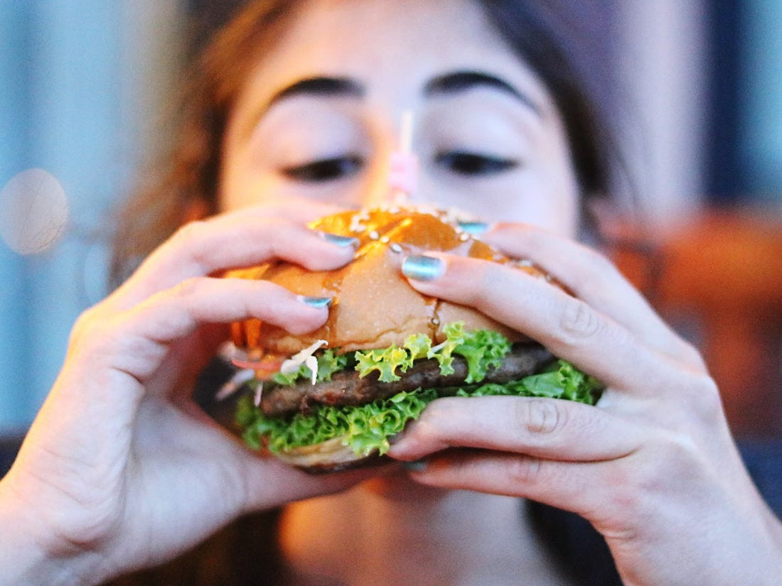 Rửa oan ngàn năm cho thói quen ăn vặt bằng những tip cực thuyết phục sau ảnh 1