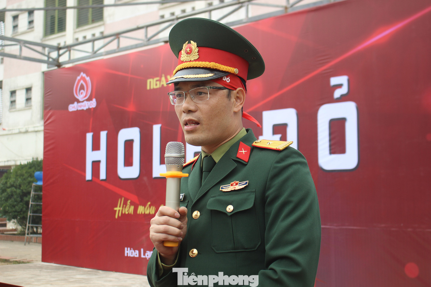 Sinh viên 3 trường đại học nối hàng dài hiến máu: Xua tan giá lạnh mùa đông ảnh 9