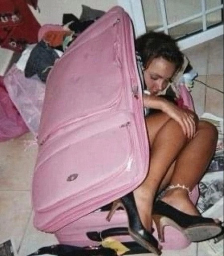 'Cười ra nước mắt' với cuộc thi khoe ảnh người say để nói về tác hại của rượu bia ảnh 5