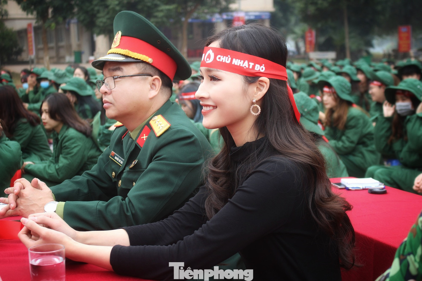 Sinh viên 3 trường đại học nối hàng dài hiến máu: Xua tan giá lạnh mùa đông ảnh 13