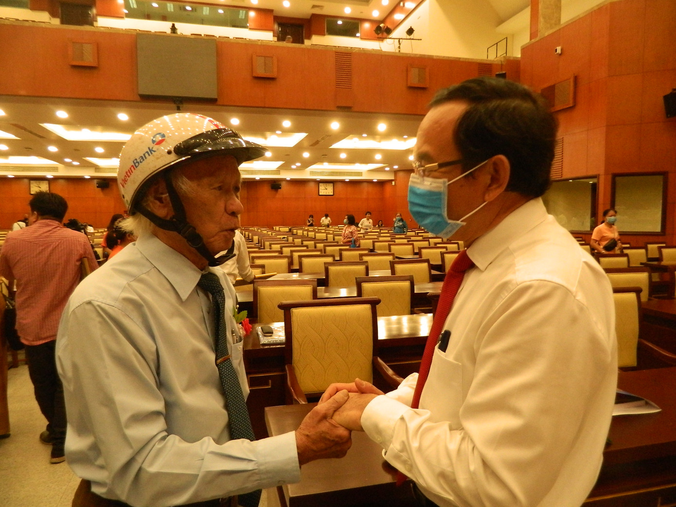 Cụ ông lập di chúc tặng nhà ở trung tâm TPHCM cho người nghèo ảnh 2