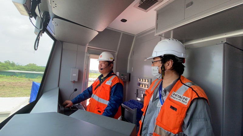 TPHCM đề xuất trả lương chuyên gia dạy lái tàu metro hơn nửa tỷ đồng/tháng ảnh 1