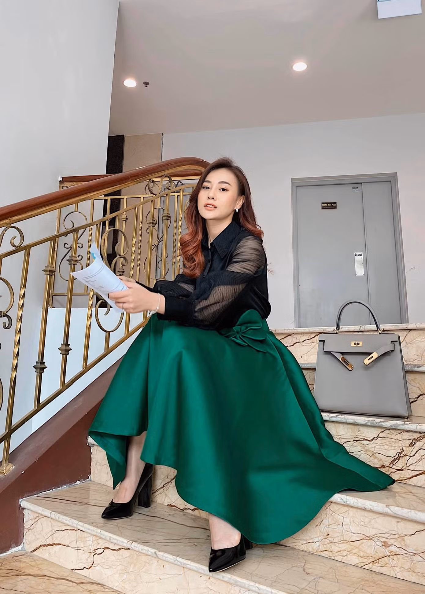 Phương Oanh: Phân thân chạy sô Những ngày không quên, Lựa chọn số phận ảnh 2