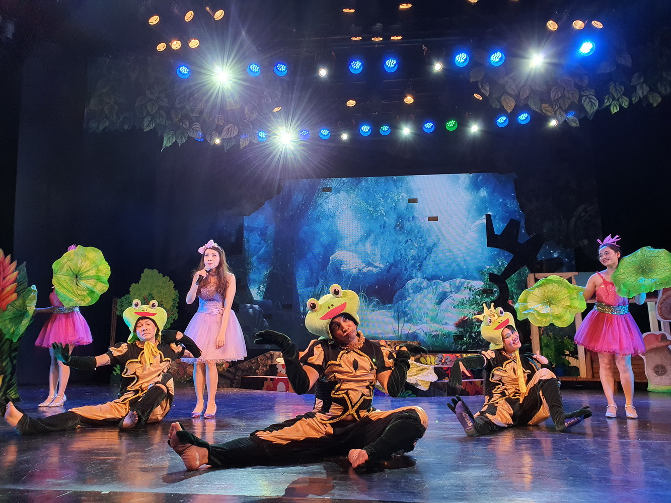 Chương trình giải trí đặc sắc cho trẻ dịp 1/6 ảnh 1