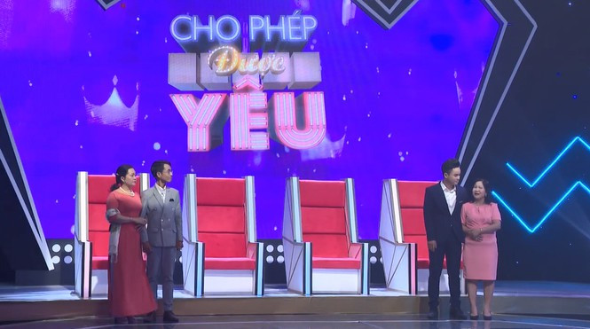 Showbiz 31/10: S.T Sơn Thạch bị khán giả nam động chạm vùng kín thô thiển ảnh 3