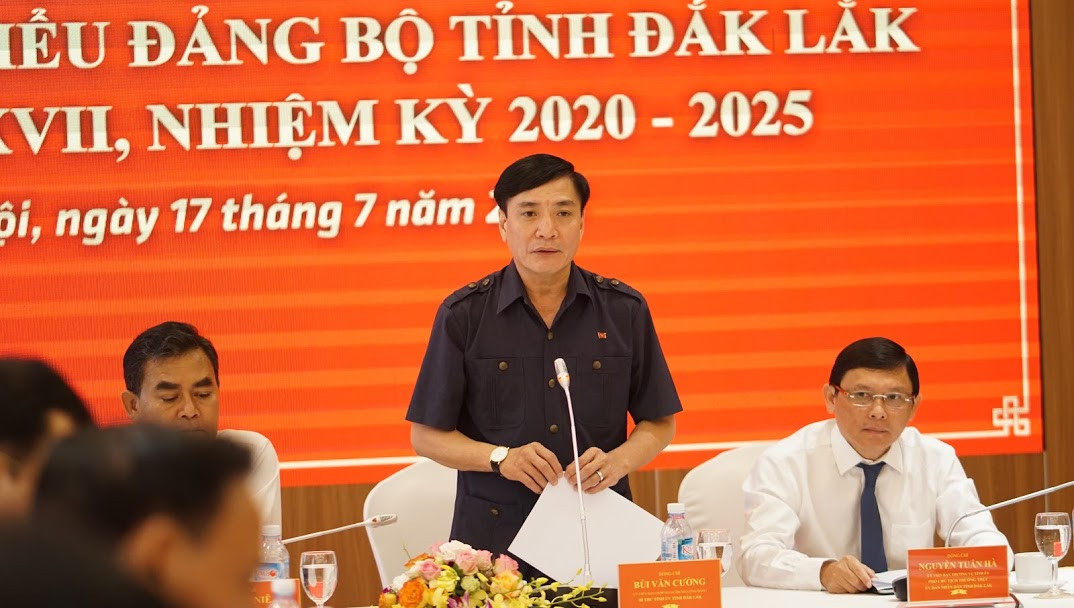 Bố trí bí thư không phải người địa phương, tránh cán bộ 'chín đồng loạt' ảnh 2