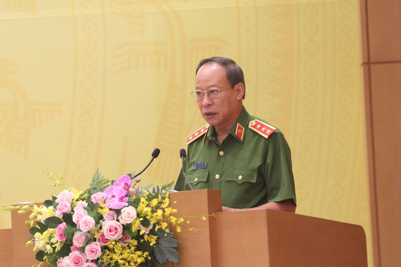 Phó Thủ tướng: 'Một bộ phận cán bộ tha hóa, tiếp tay cho tội phạm' ảnh 1