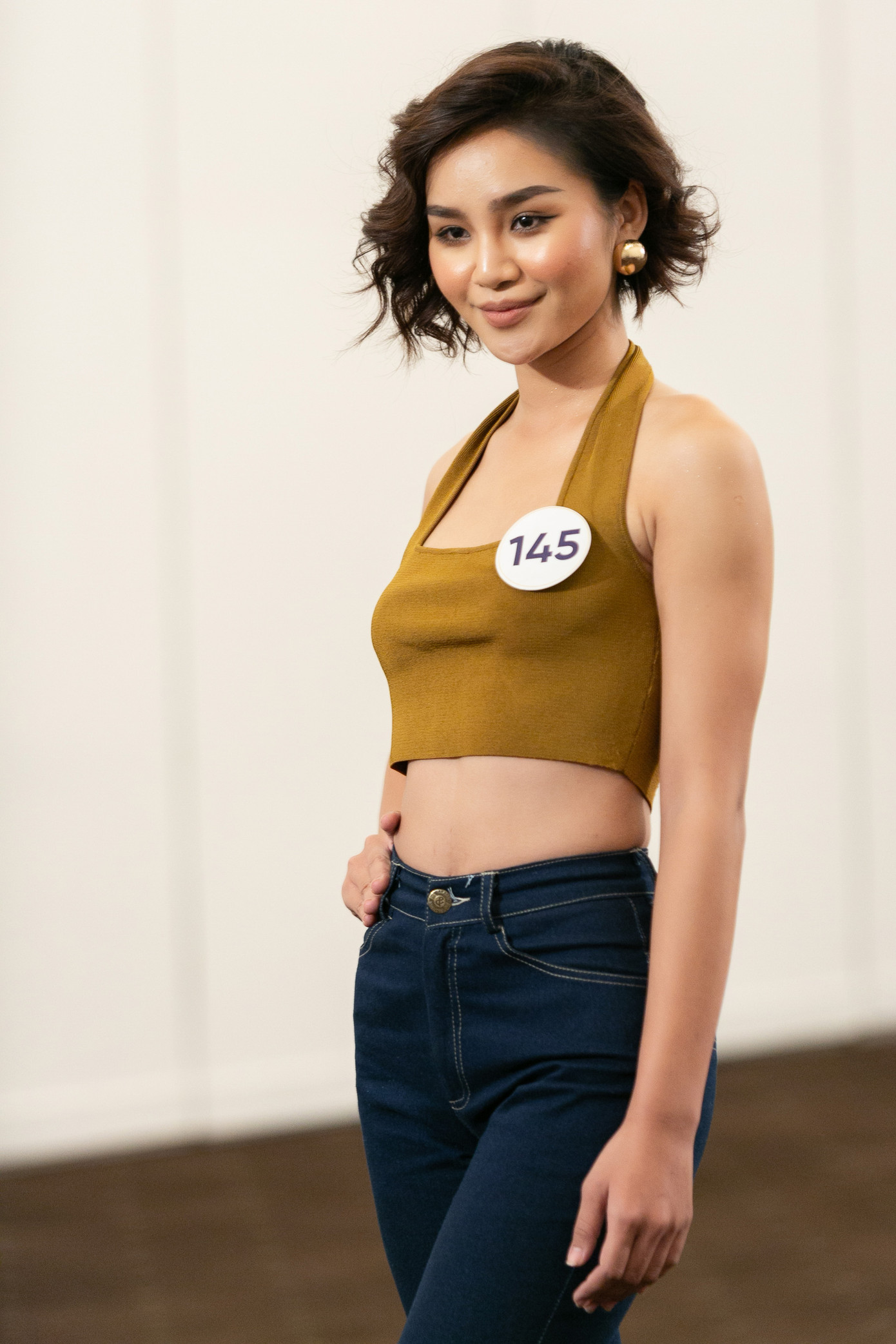 Thuý Vân bật khóc khi bị Thanh Hằng nói 'thiếu một trái tim' để làm Hoa hậu ảnh 4