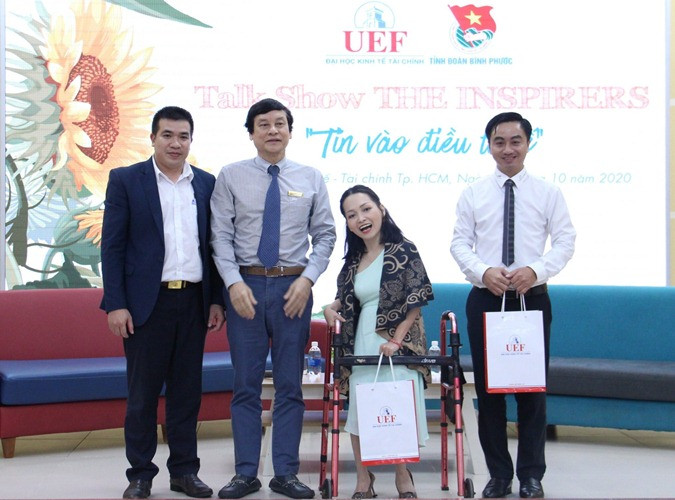 Truyền cảm hứng về những điều tử tế cho sinh viên ảnh 6