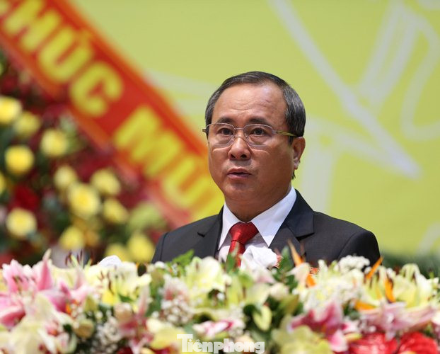 Ông Trần Văn Nam tái đắc cử Bí thư Tỉnh ủy Bình Dương ảnh 1