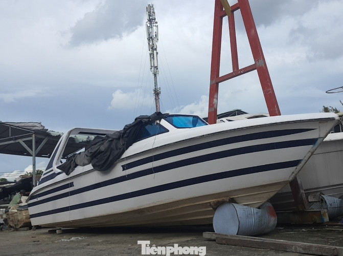 Miền Nam chi viện cano cứu dân miền Trung ngập lụt ảnh 4