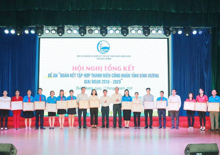 Tích cực chăm lo hiệu quả kịp thời đời sống thanh niên công nhân ảnh 2