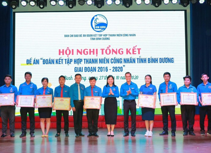 Tích cực chăm lo hiệu quả kịp thời đời sống thanh niên công nhân ảnh 4