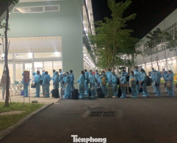 63 thai phụ và 25 ca bệnh hiểm nghèo từ Nhật Bản về được cách ly tại Bình Dương ảnh 3