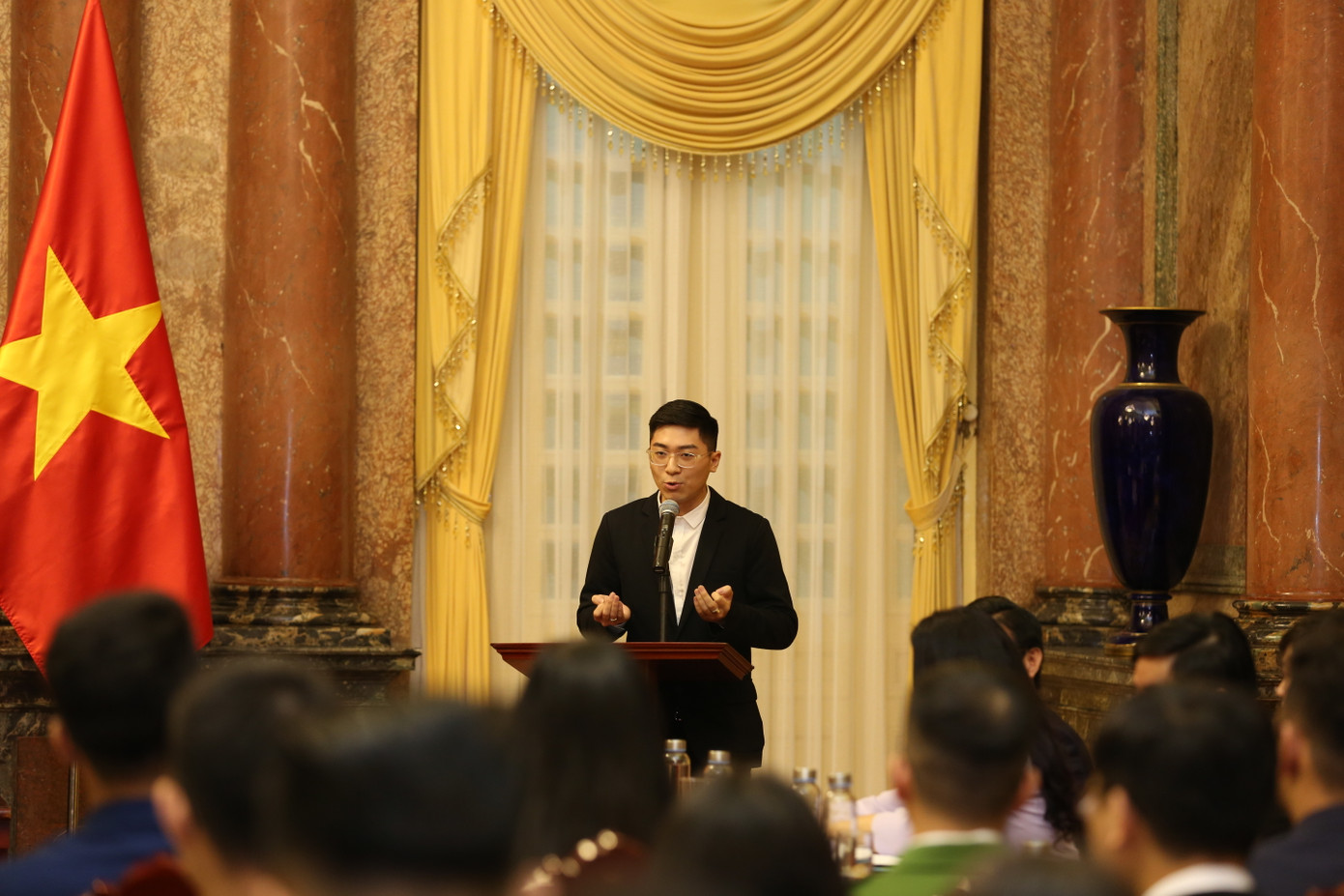 Sinh viên đừng để nghèo vì không có ước mơ ảnh 3